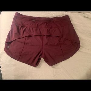 Lululemon Speed Up Mid Rise Short 4”